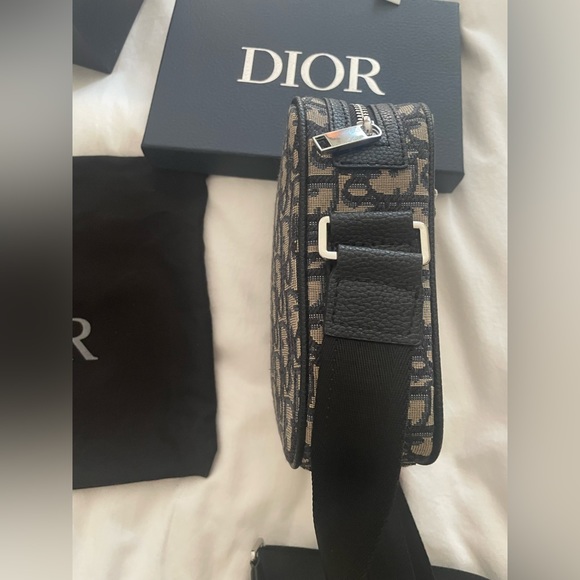 Dior Oblique Messenger Bag - Picture 4 of 8